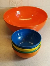 MID CENTURY MODERN 5 Pc Metal Bowl Set MULTI COLOR One 11" & Four 5 3/4" Bowls
