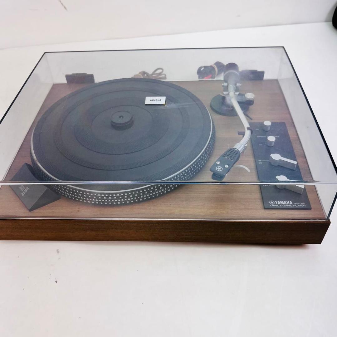 YAMAHA YP-511 Direct Drive Record Player Vintage Turntable YAMAHA YP-511 Direct Drive Record Player Vintage Turntable