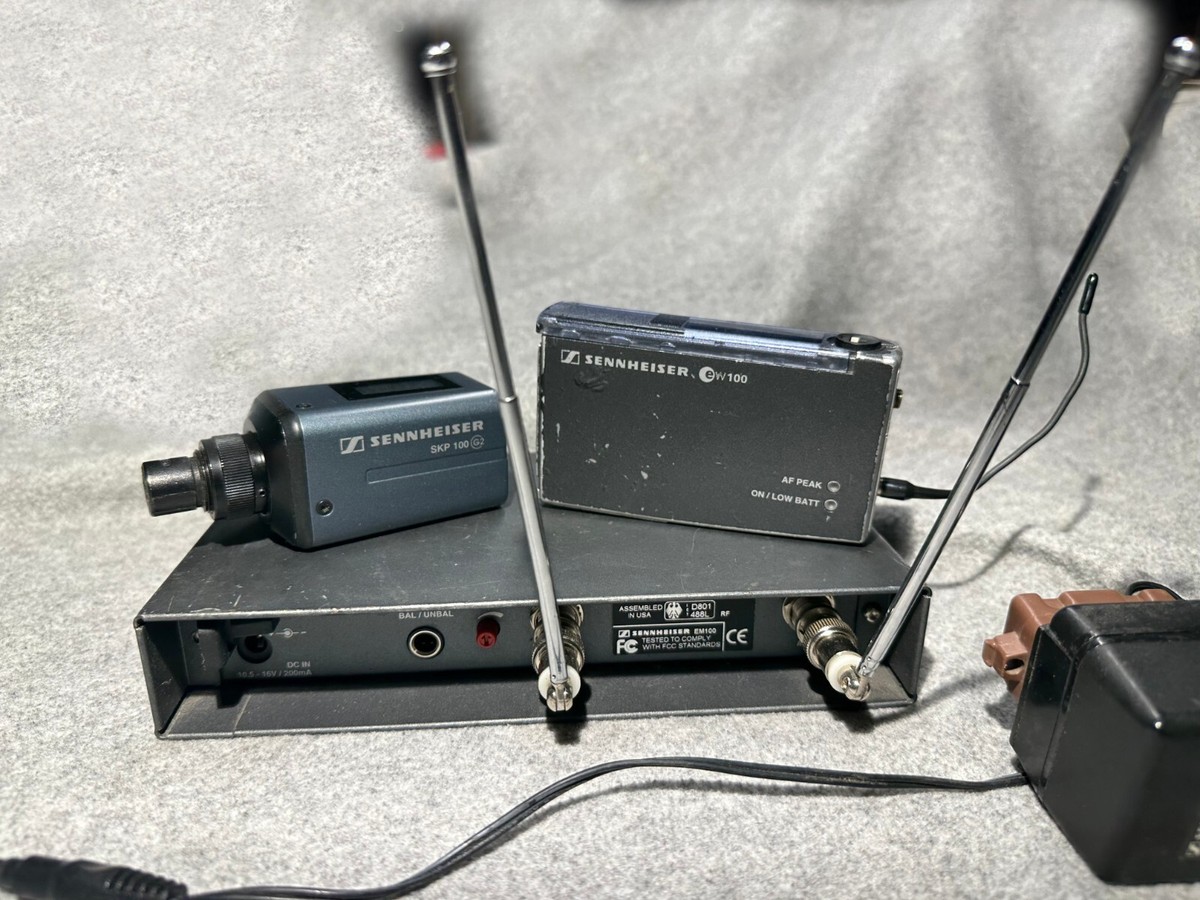 Sennheiser EW100 Wireless Belt Pack System - 630-662MHz + SKP100