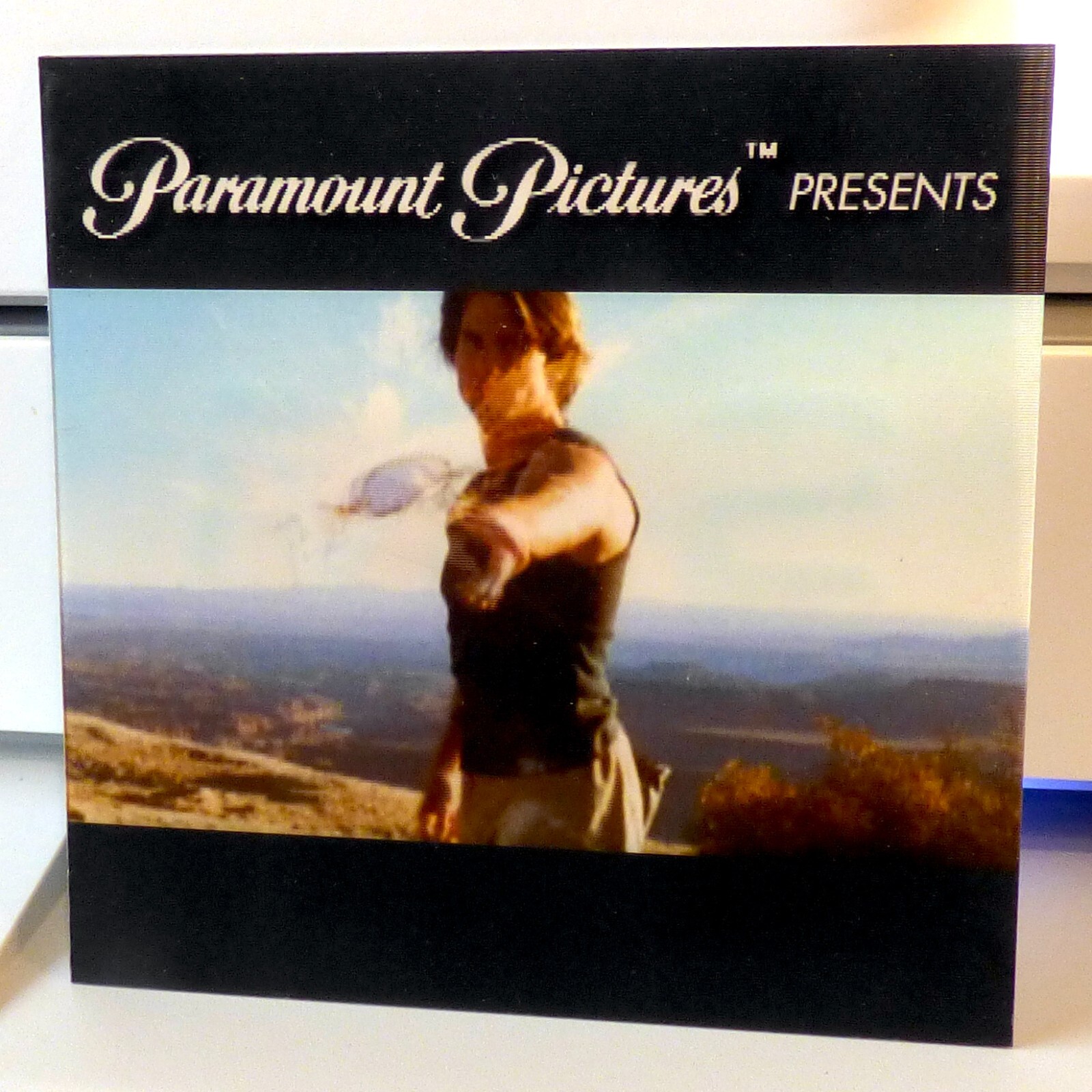 MISSION IMPOSSIBLE 2 2000 ORIGINAL LENTICULAR MOVIE CARD TOM CRUISE