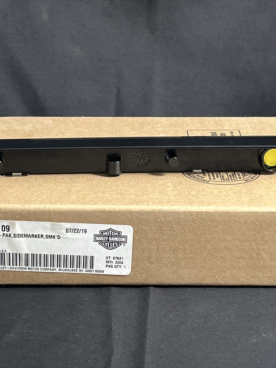 TA@14.21B Harley Davidson Side Marker Smoked Light Tour Pak