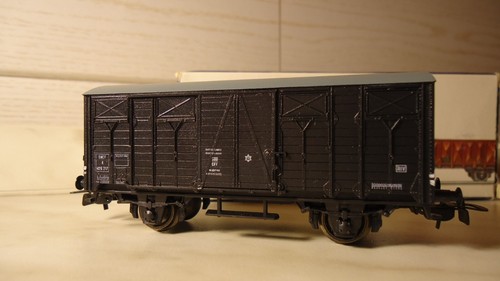 Piko 5/6449/173 Gedeckter Güterwagen der SNCF in H0 vom Sammler | Condition: Neu