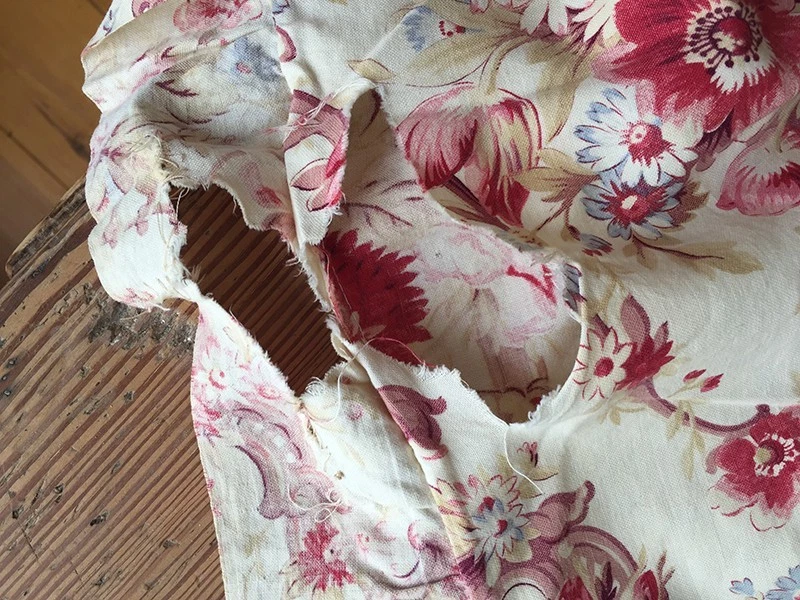 Tissu ancien grande taie fleurs roses shabby - Photo 3/4