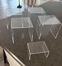  Qty 5 Clear Acrylic Risers Showcase Display Stands Collectable Organizers