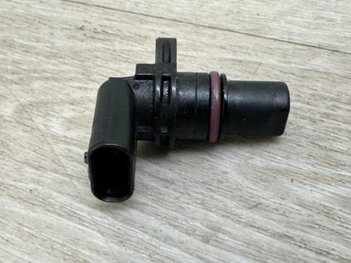 AUDI A8 D2 4D2, 4D8 Nockenwellendrehzahlsensor 04C907601 4.00 Petrol 31423541