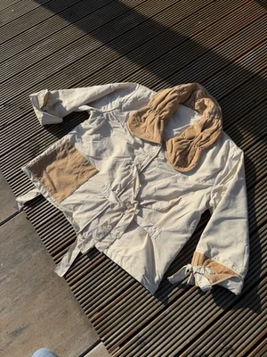 stilvolle Jacke Übergang Kurzjacke beige Einheitsgrösse 40/42/44 Lagenlook NEU - Bild 1 von 4