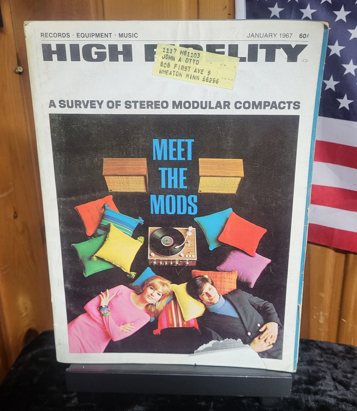 HIGH FIDELITY magazine January 1967 (survey of stereo modular compacts)