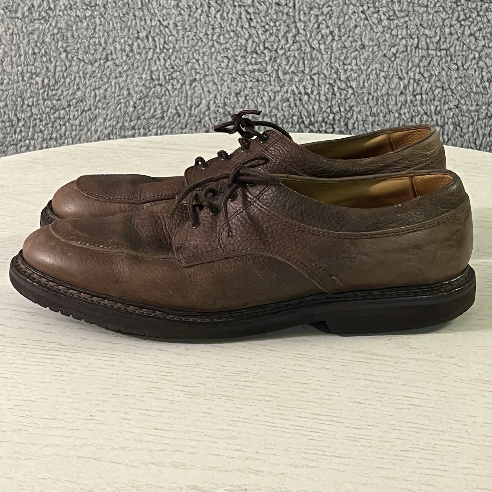 SAOLA Scarpe Allen Edmonds Uomo 10.5D Pelle Marrone Denali Punta Spaccata Grembiule Vibram Derby