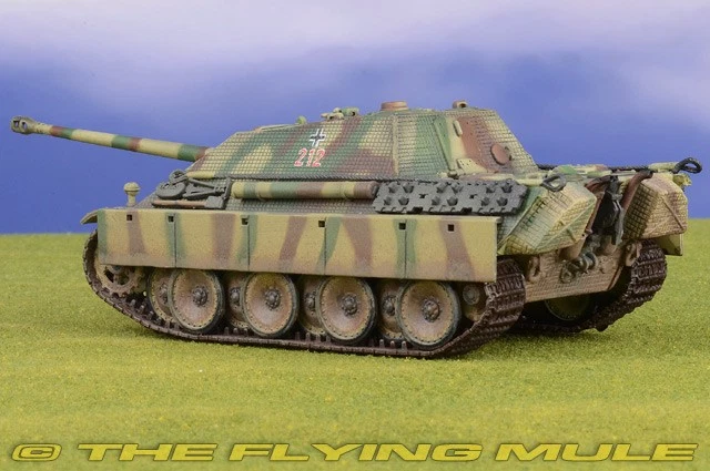 Dragon Models 1:72 Sd.Kfz.173 Jagdpanther German Army sPzAbt 654 #212 - Image 2 of 4