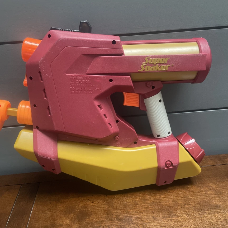Marvel Iron Man 2 Stark Industries 2009 Super Soaker Water Squirt Gun (TESTADO)!! - Imagem 2 de 4