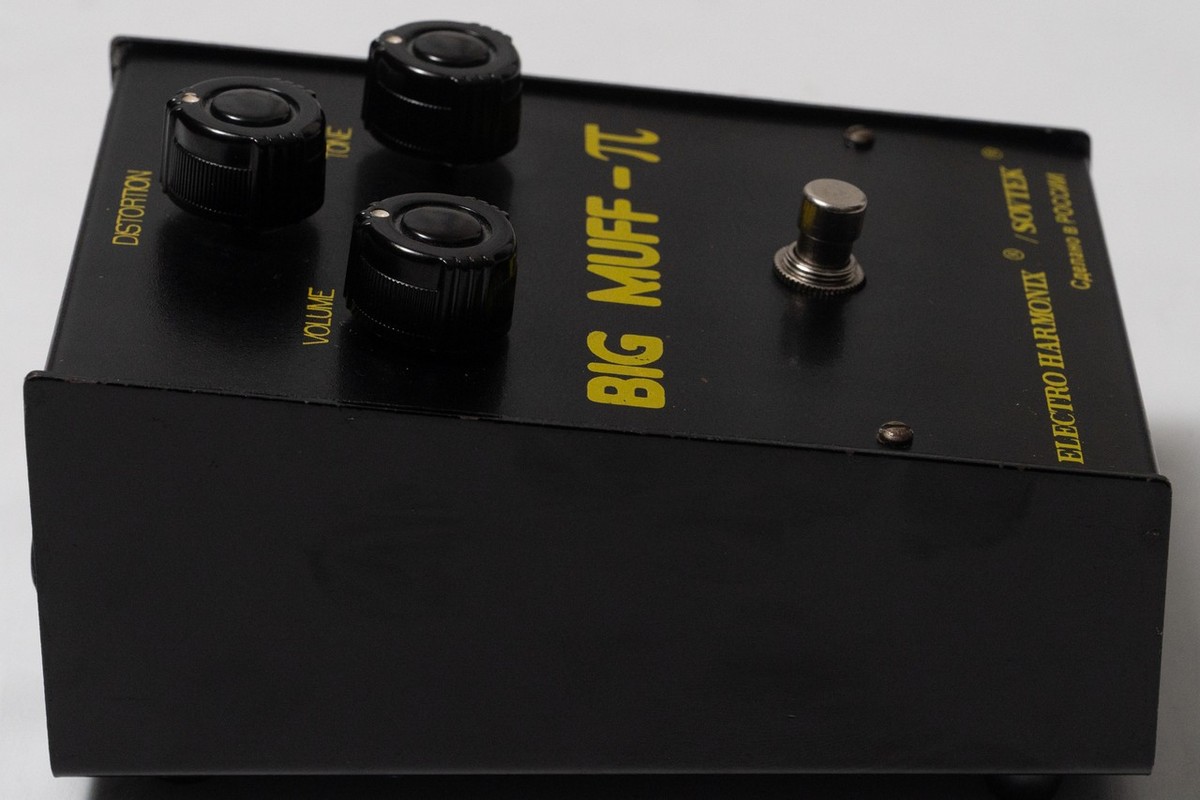 Electro-Harmonix Sovtek Bigmuff Pi Army Black 186992 | eBay