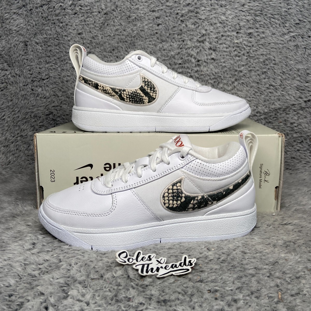 Nike Book 1 