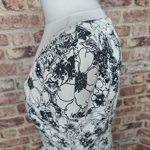 Gharani Strok Dress Black White Floral UK 14 Knee Length Pencil Fitted Lined - Picture 9 of 13