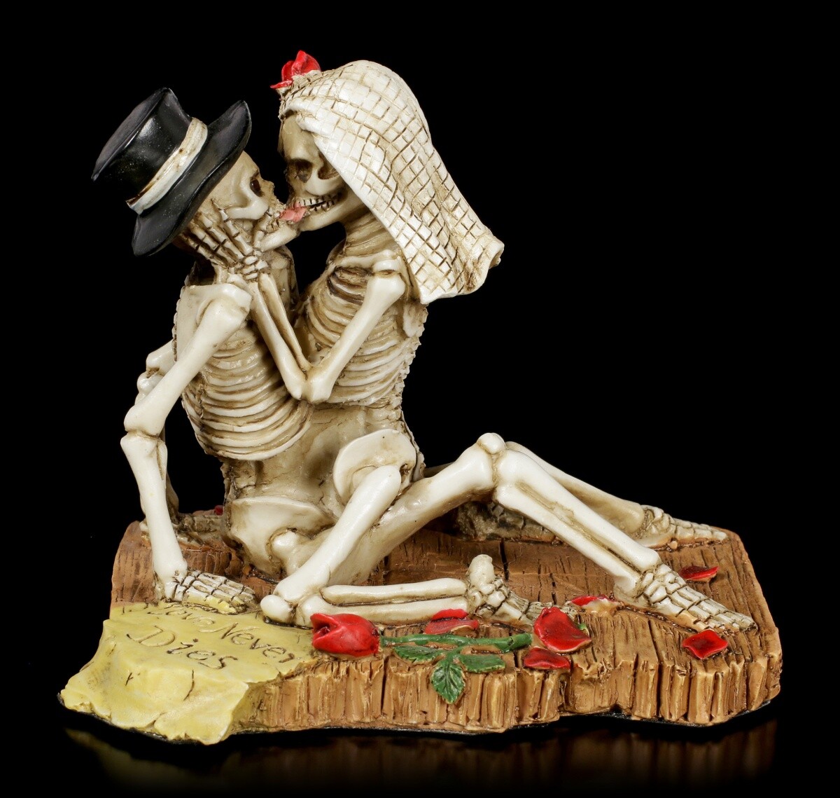 Skeleton Couple Figurine - Love Never Dies - Gothic Married Wedding Deco Statue