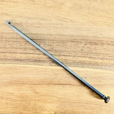 Boye Tunisian Crochet Hook Size I 5.5mm Tapered Head Blue 9" Long