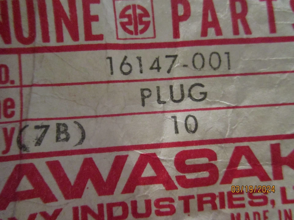 Tampa de carburador plugue fabricante de equipamento original NOS Kawasaki 1973-2003 KE100 KD80 PN:16147-001 - Imagem 4 de 4