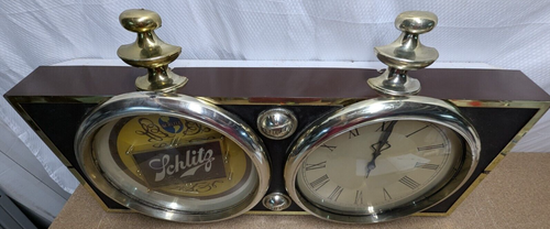 1972 Schlitz Beer Milwaukee Vintage Lighted Clock and Sign 36" - Picture 5 of 9