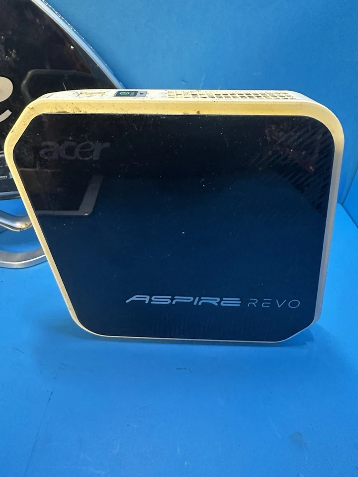 acer Aspire Revo And E-machine Personal Computer R3610 - UNTESTED - Image 2 of 4
