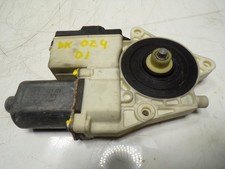 67626925963 MOTEUR LÈVE VITRE AVANT GAUCHE / 69259631 / 17244210 POUR BMW X3 E8