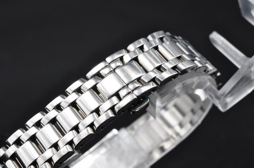 Orologio da polso FENDI 7000L al quarzo nero argento donna autentico - Foto 6 di 24