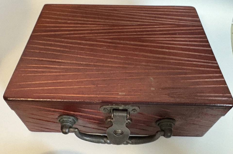 Shut The Box English Pub Game Wooden Box & Dice with Instructions, Vtg Beer Game - Image 2 of 4