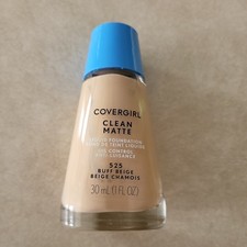 Covergirl Clean Matte Liquid Foundation Buff Beige 525 OIL CONTROL Sealed