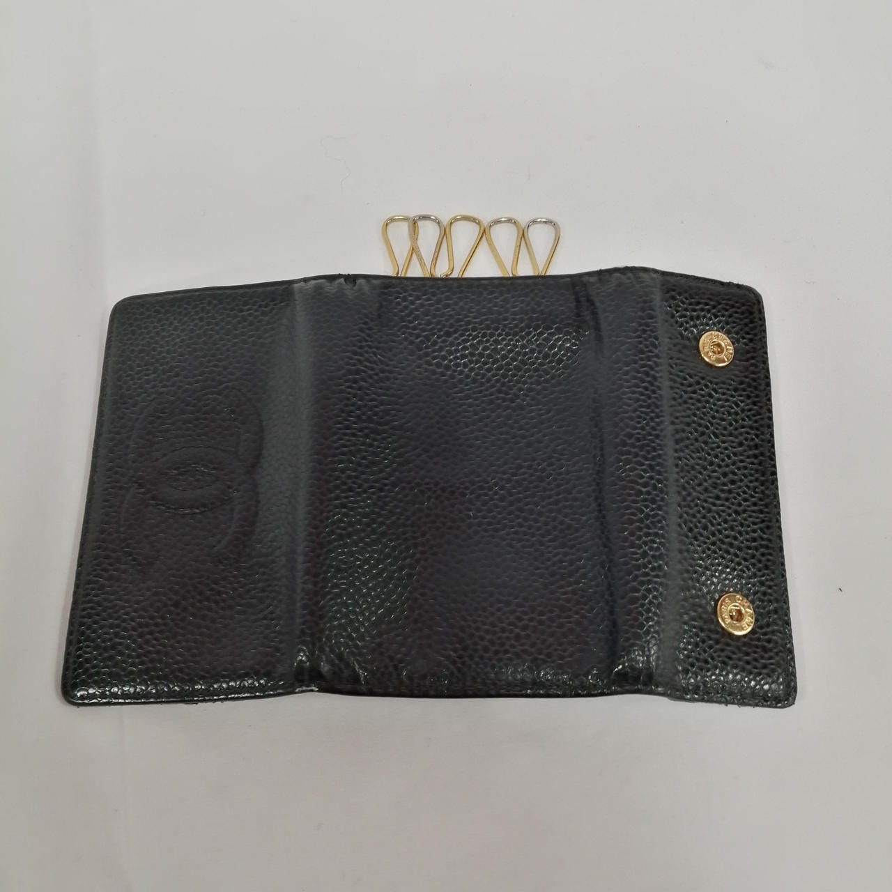 6 Key Case Model Black One Key Ring Missing CHANE… - image 3