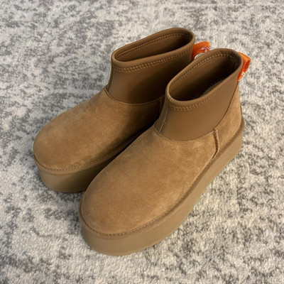 UGG Classic Ultra Mini Platform Ankle Boots Brown Suede Sheepskin Lined 8