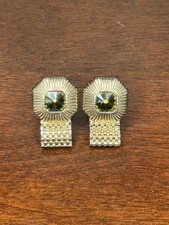 Vintage Swank Gold Tone Green Stone Mesh Cuff Links