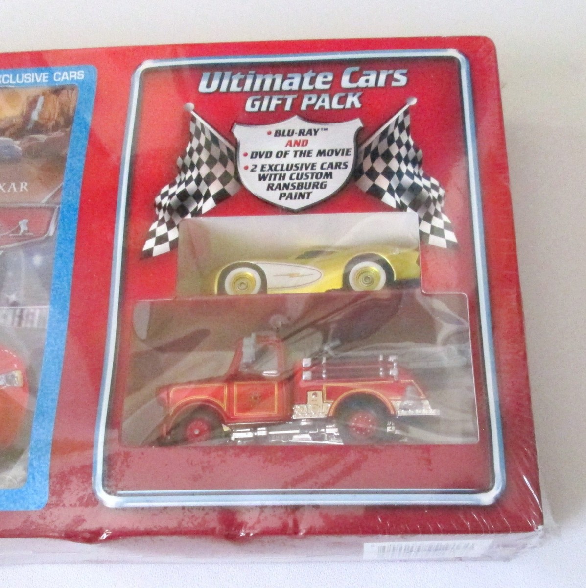 カーズ マテル DVDセットULTIMATE CARS GIFT PACK Cars (Blu-ray/DVD, 2009, 2-Disc Set, Ultimate Gift Pack; With Die