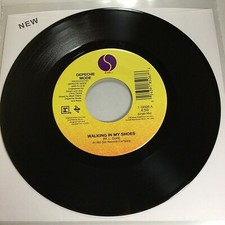 Preços baixos em Depeche Mode Walking in My Shoes | eBay