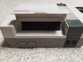 Nintendo NES Bundle Advantage Controller Power AV Cable Lockout Free Tested