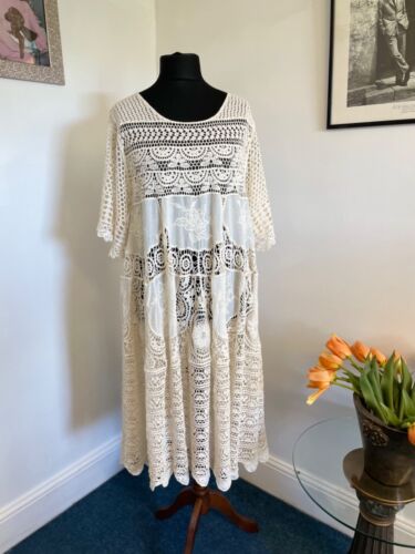 New Cream Tiered Crochet Dress from Layers Paris - Afbeelding 1 van 2