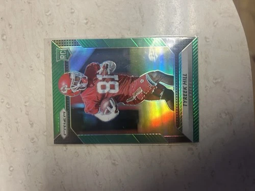 2016 Panini Prizm Rookie Tyreek Hill #296 Green Prizm (RC)