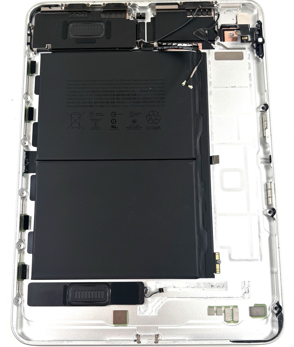 Apple iPad10 A2696 ジャンク品 Apple iPad 10th Gen A2696 MPQ13LL/A 64GB 10.9
