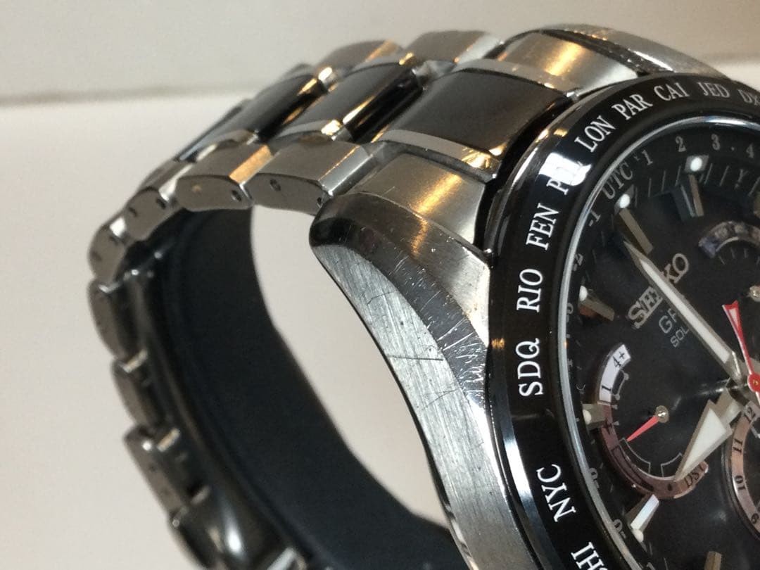 Seiko Astron SBXB041 GPS Solar Titanium Ceramic 8.27in Wrist image 6