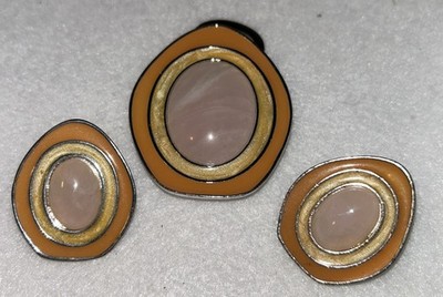 Vintage AVON Celia Sebiri Rose Quartz Pin/Pendant & Pierced Earrings Set 1987