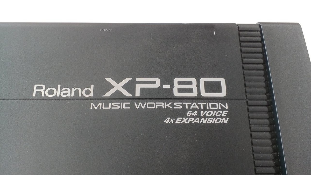 Roland XP-80 Synthesizer Keyboard 61 Keys 512 Patches Expansion