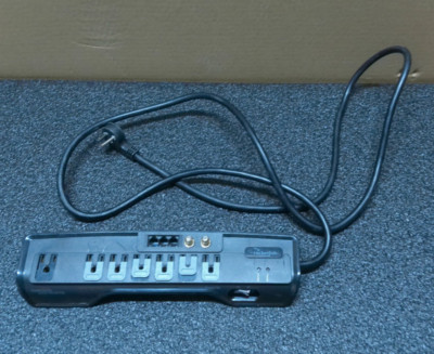 ROCKETFISH 7-OUTLET SURGE PROTECTOR STRIP, RF-AVS7ES