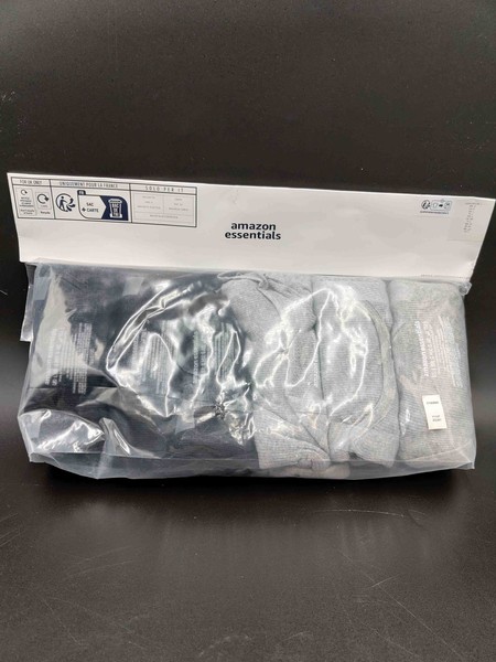 Amazon Essentials Herren ÄRmellose Unterhemden, 6Er-Pack L-image