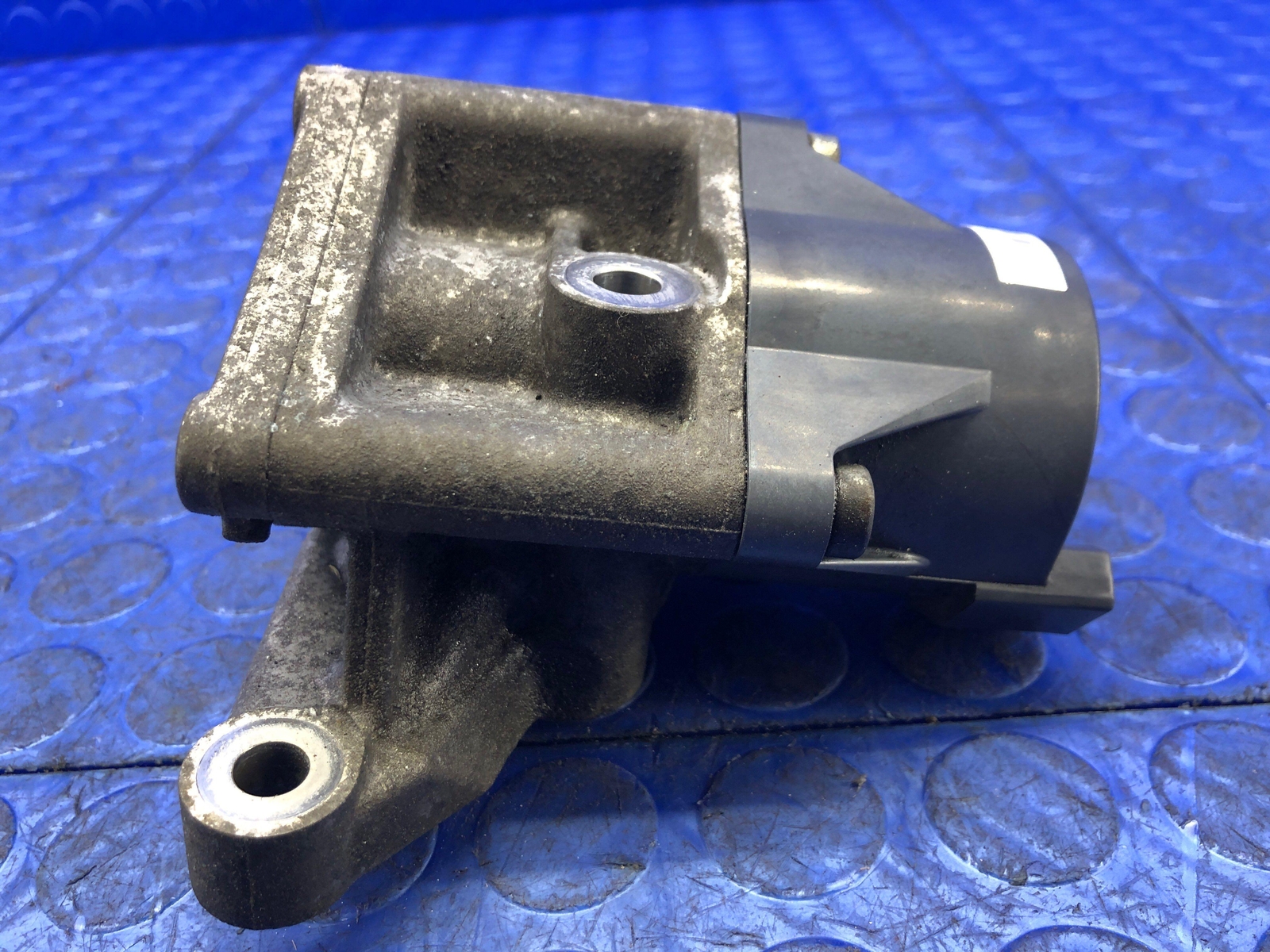 2014-2019 BMW I8 OEM 1.5L AUTOMATIC TRANSMISSION GEARBOX FLUID PUMP 8606065