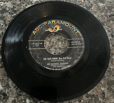 L ame Des Poetes/une rose rouge Lee Djinns Singers 45