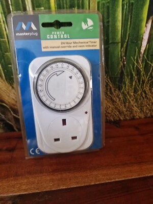 Masterplug Indoor Power 24 Stunden Mechanischer Segment Timer