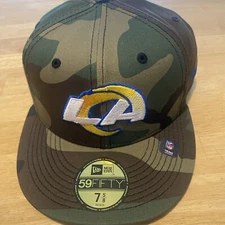 New Era 59fifty LA Rams NFL Fitted Hat 7 5/8- NWT