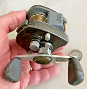 Moulinet Quantum PTI Mag Baitcaster : un moulinet casting poids plume