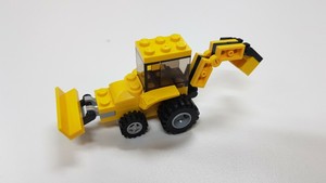 lego mini tractor