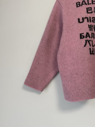 Balenciaga Pink Seven Languages Sweater Women’s Size XS Logo Designer Luxury - Picture 6 of 13
