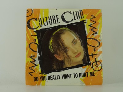 CULTURE CLUB DO YOU REALLY WANT TO HURT ME (5) (32) 2 Track 7'' Single along with