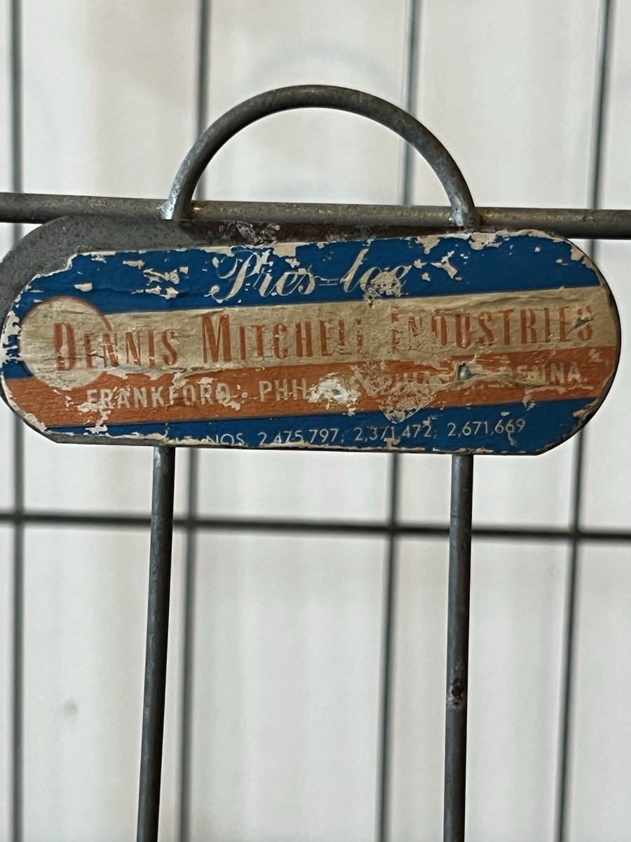 Vintage 1950s Dennis Mitchell Industries Phila PA Pres Toe Folding