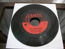 45 Record Barbara Lewis Snap Your Fingers / Puppy Love (1963) Atlantic